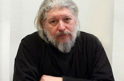 Многодетность мусульман не нравится священнику