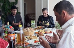 Как нужно провести праздник Ураза-байрам?