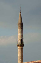  Один из трех сохранившихся в Венгрии исторических минаретов (One of three ed in Hungaries history minaret)